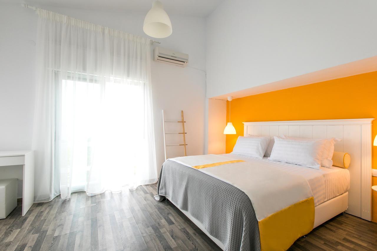 Hestia Beachfront Villa Polychrono Esterno foto