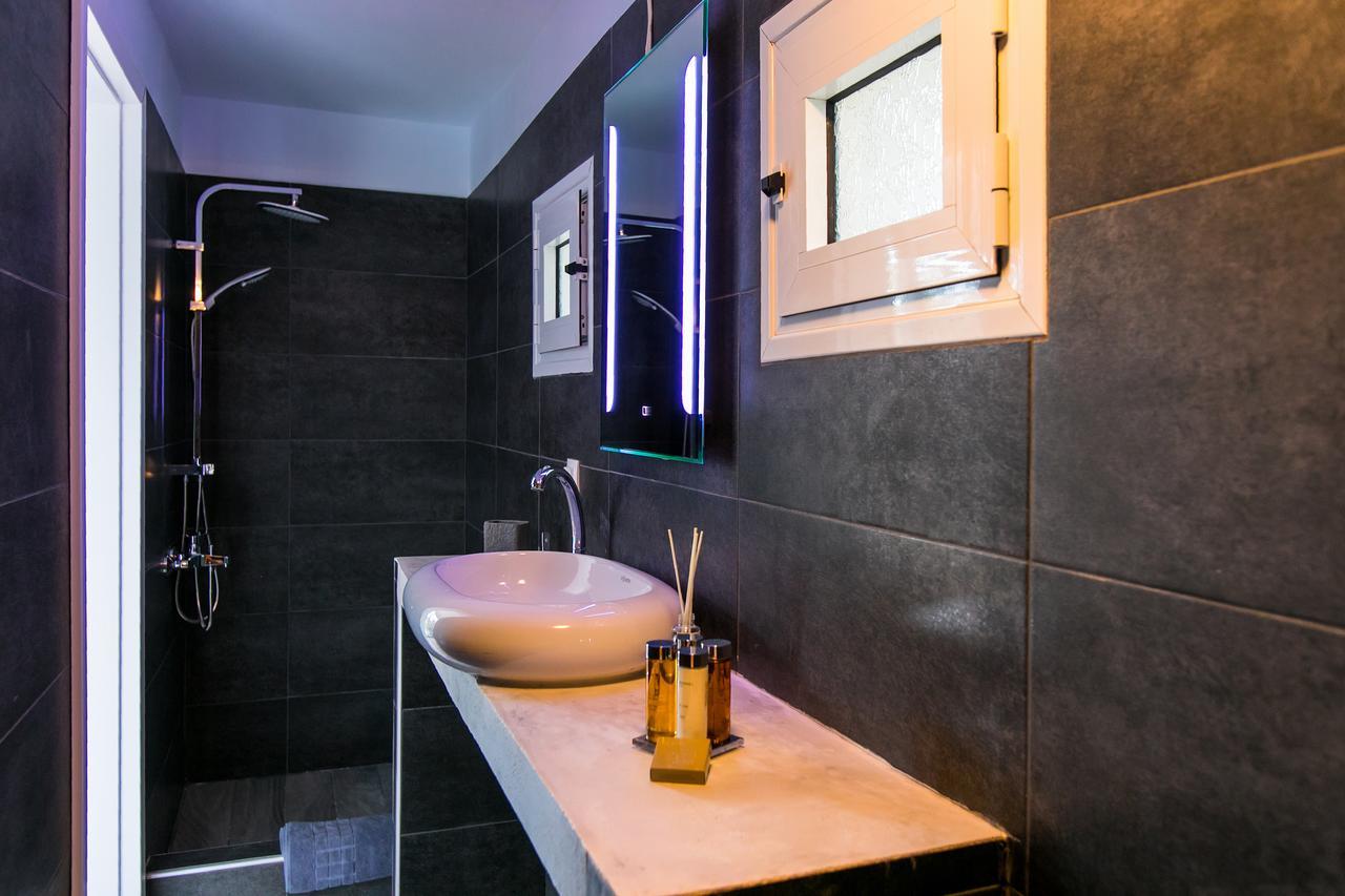 Hestia Beachfront Villa Polychrono Esterno foto