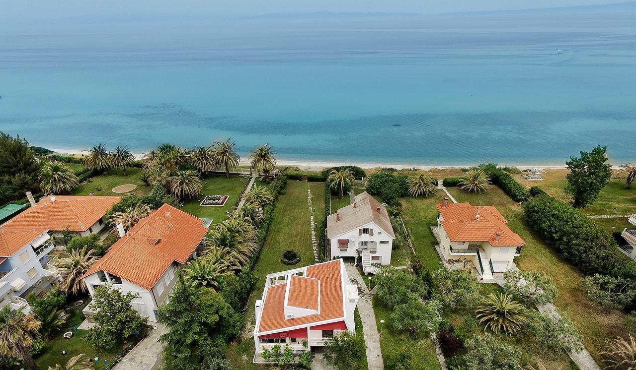 Hestia Beachfront Villa Polychrono Esterno foto